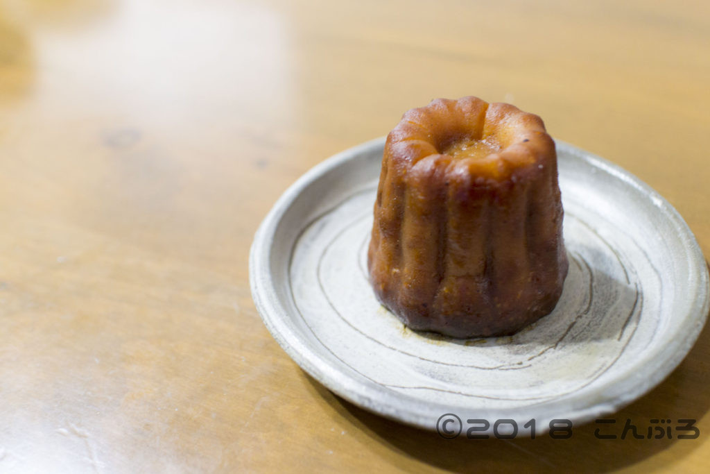 Kaldiの冷凍カヌレの実食レポート 食べ方やセリ エキスキーズ 製造元のドミニクドゥーセの店について こんぶろ